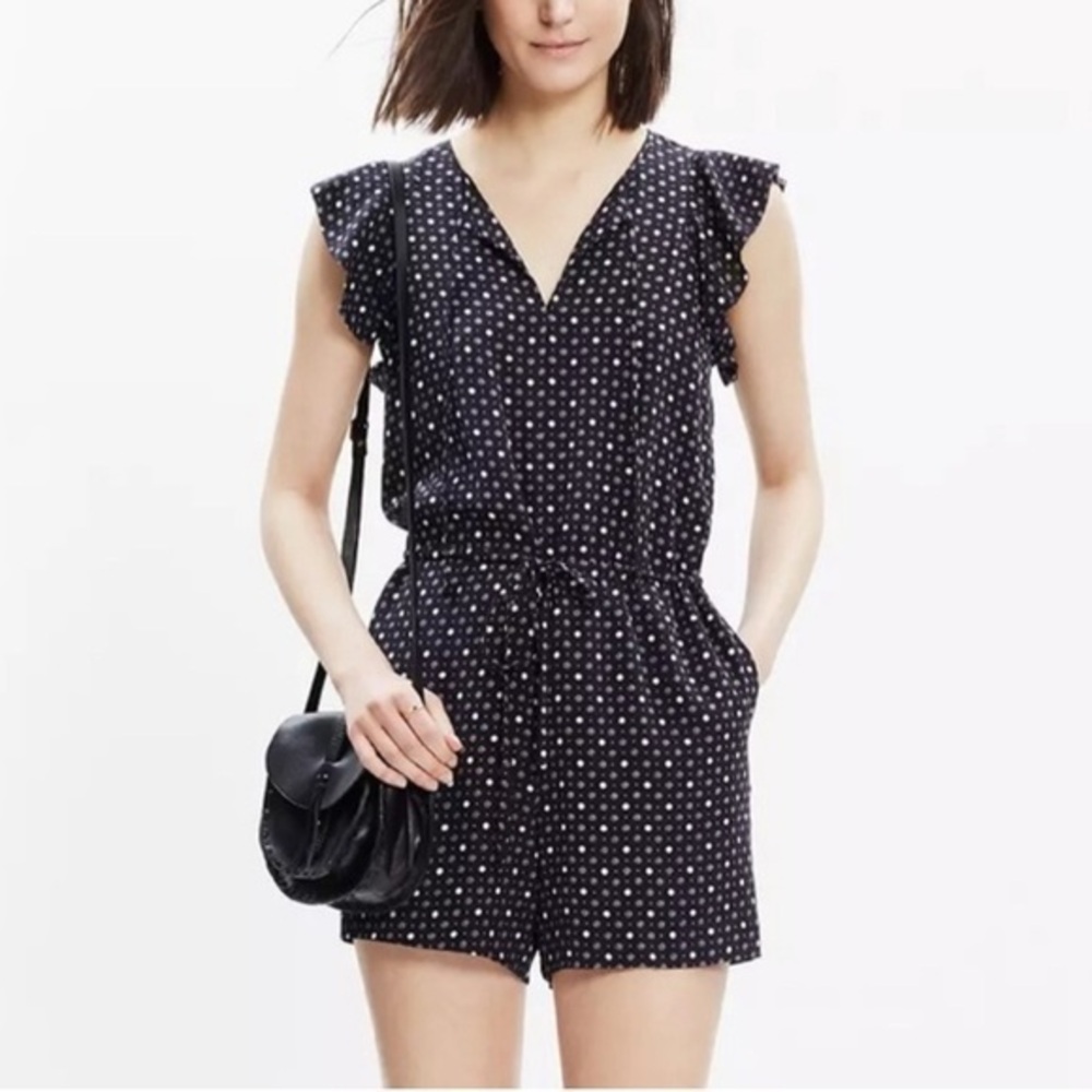 Madewell Romper Women’s XS Black Polka Dot 100% Silk Short Sleeve V-Neck Casual